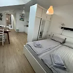 Apartmaji Cepon 류블랴나