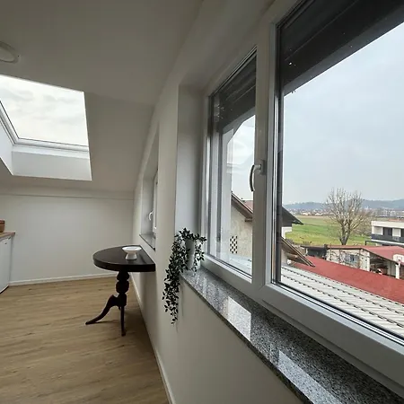 Apartmaji Cepon Lejlighed