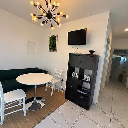 Apartmaji Cepon Λιουμπλιάνα
