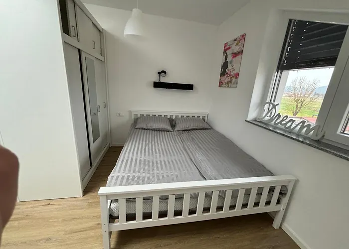 Apartmaji Cepon Apartment *